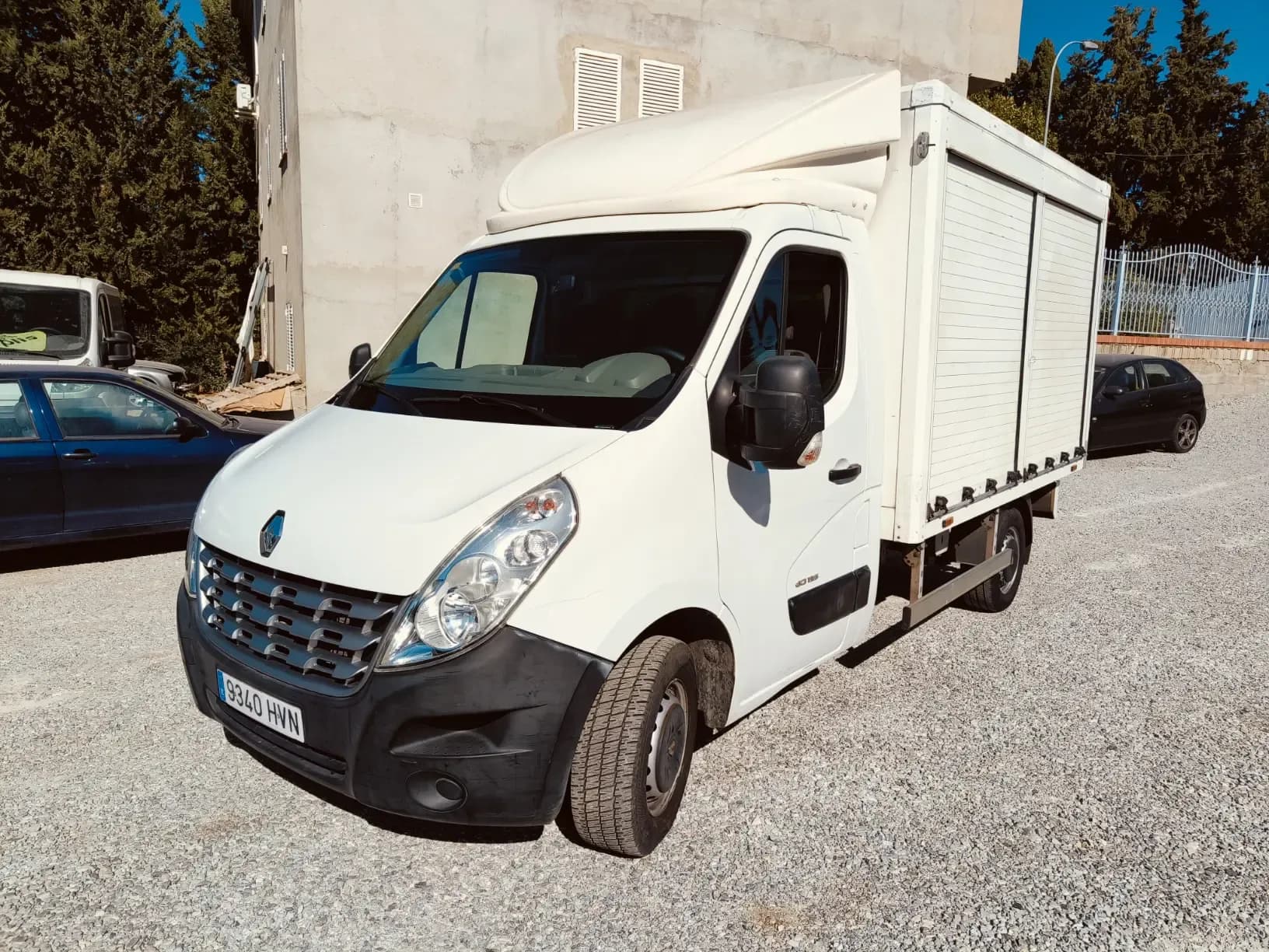 RENAULT Master