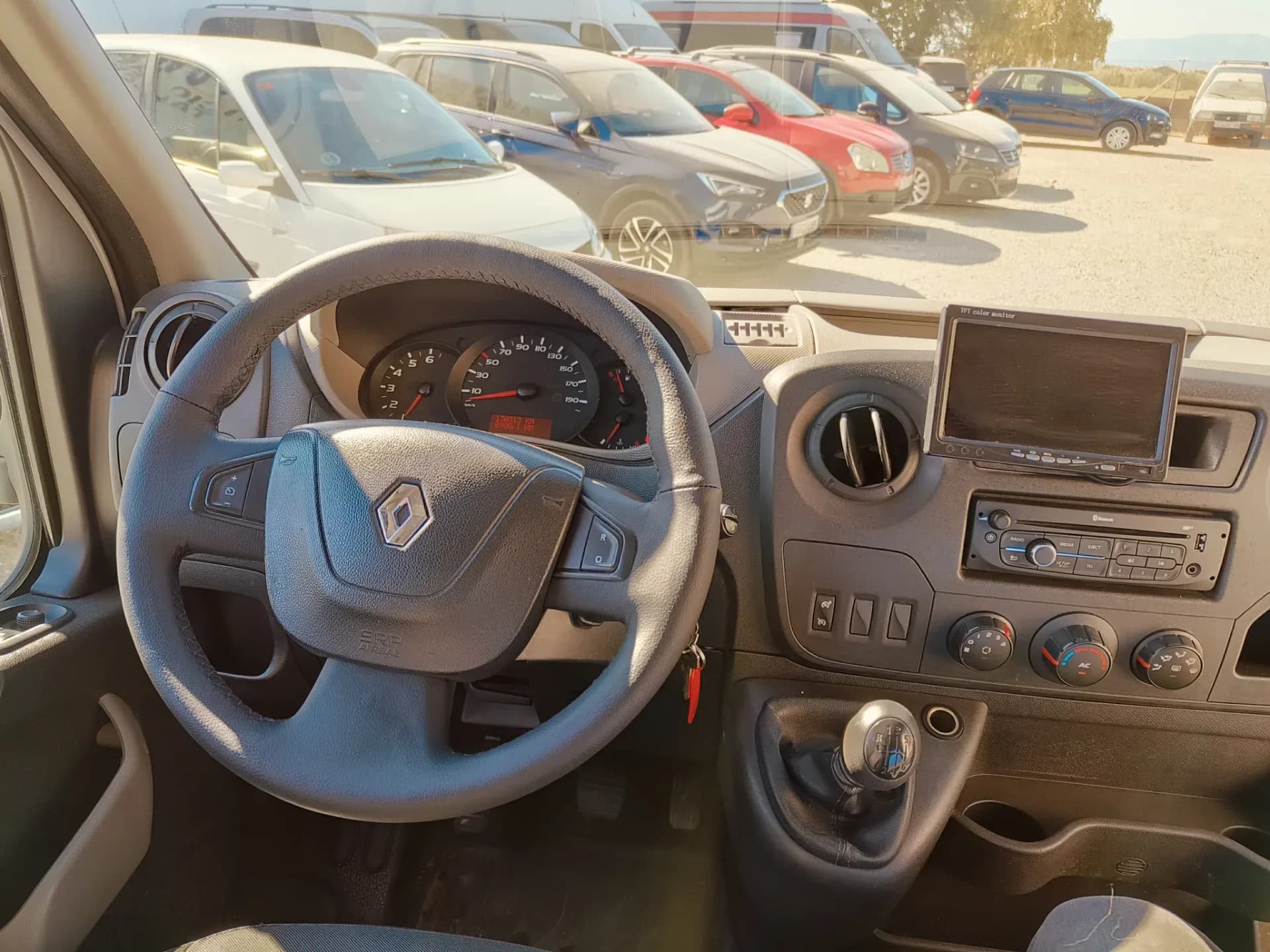 RENAULT Master