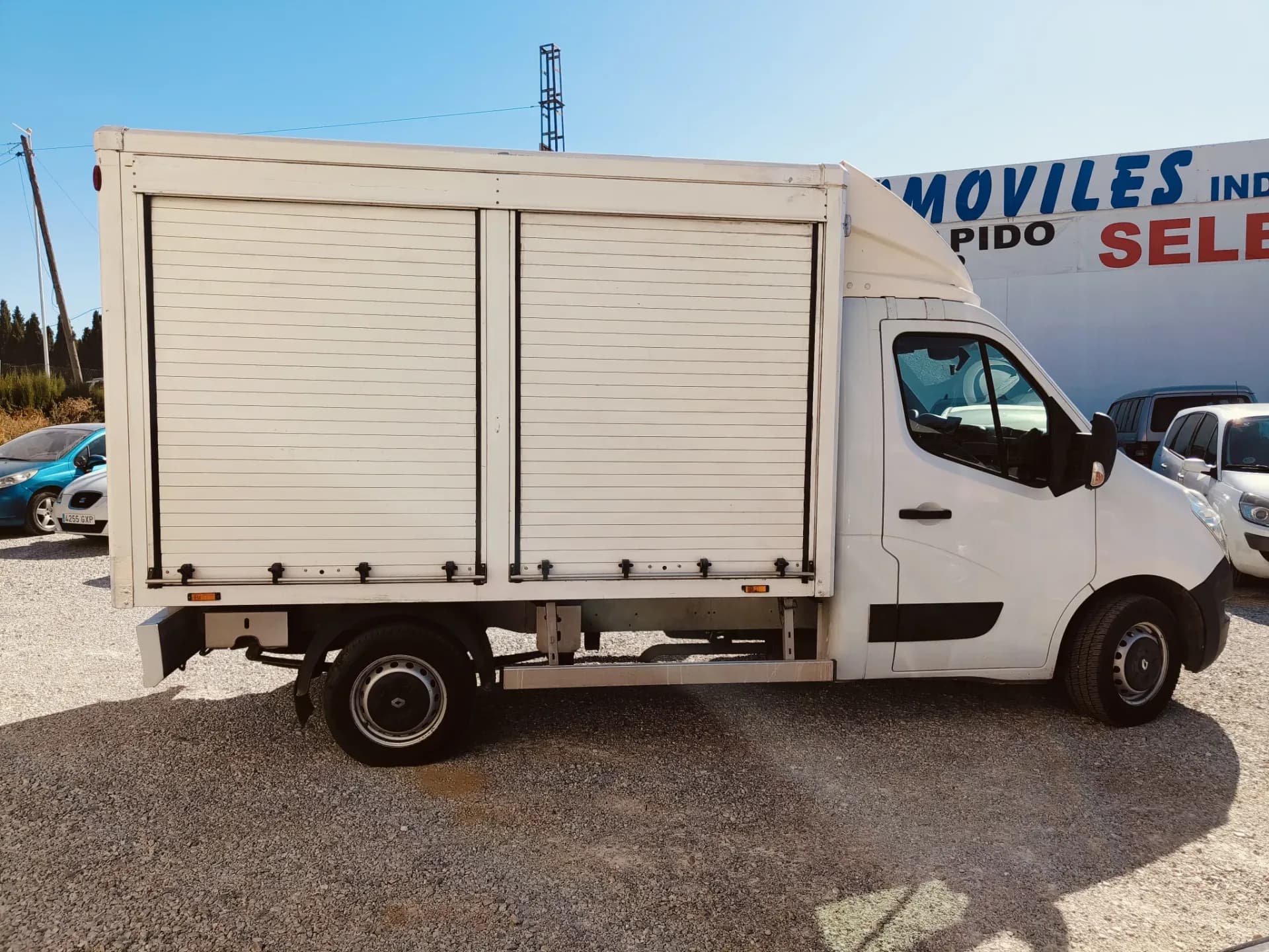 RENAULT Master