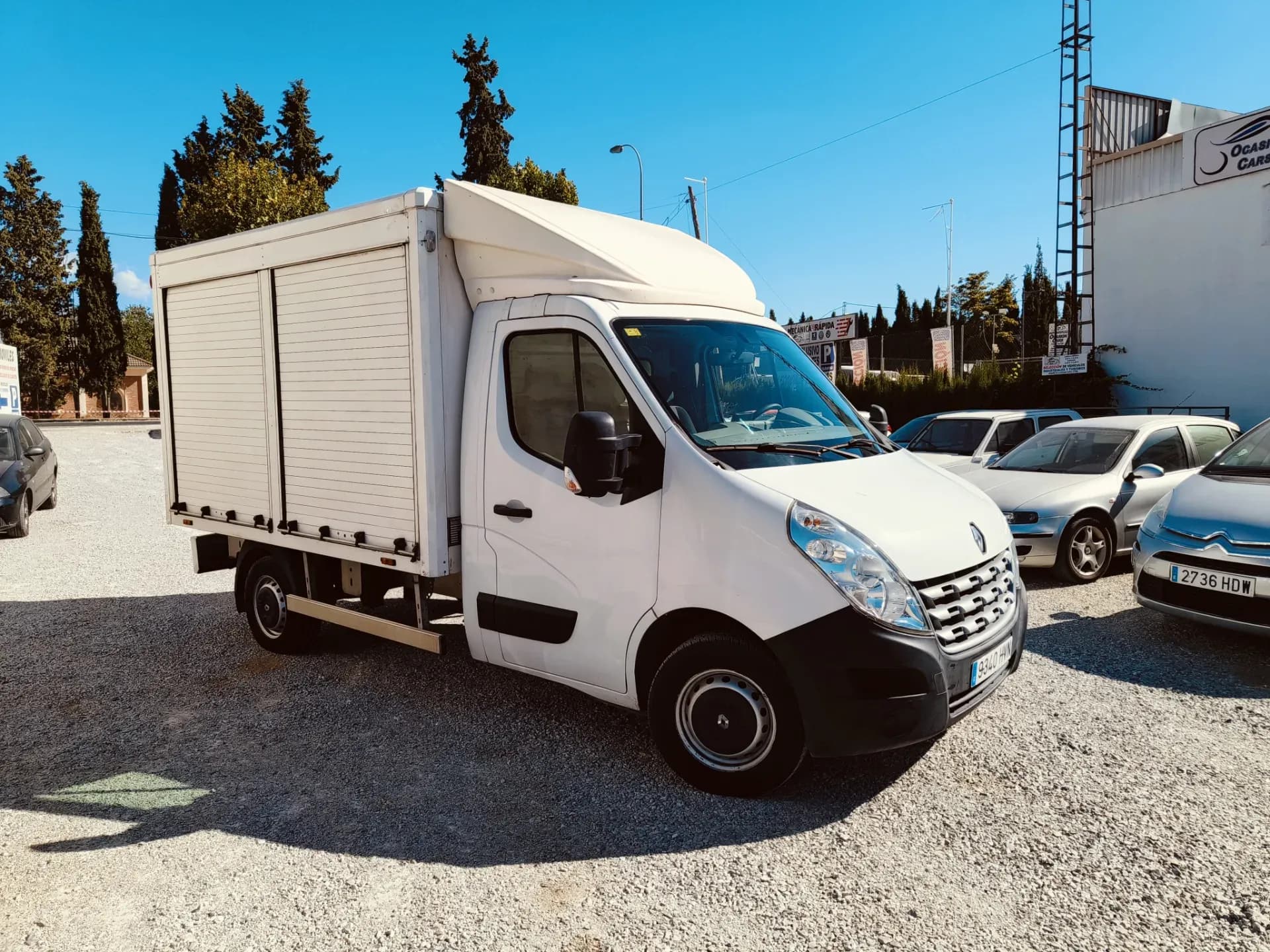 RENAULT Master