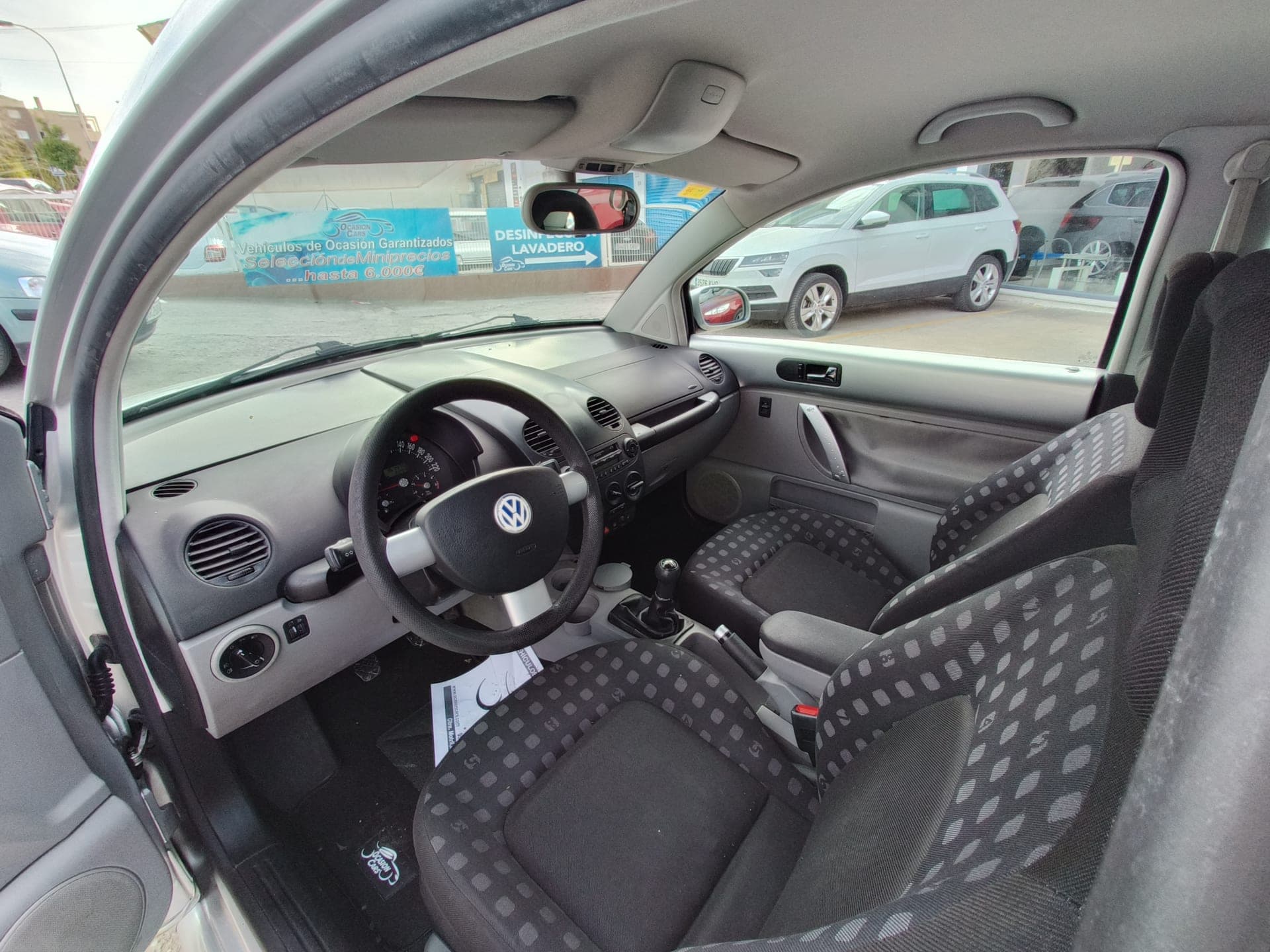 Volkswagen New Beetle