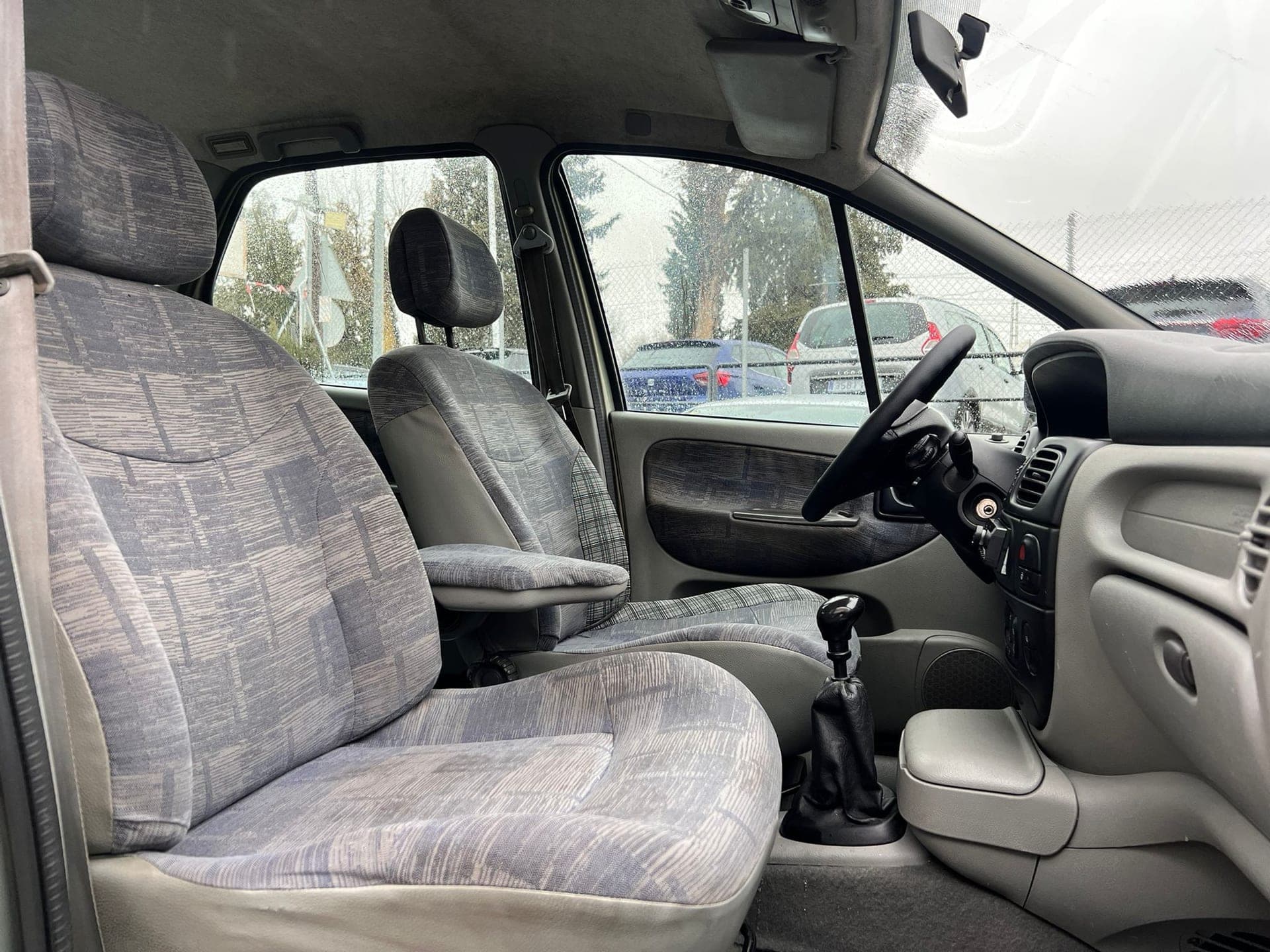 renault-scenic-rx4-2-0-16v-140-caballos