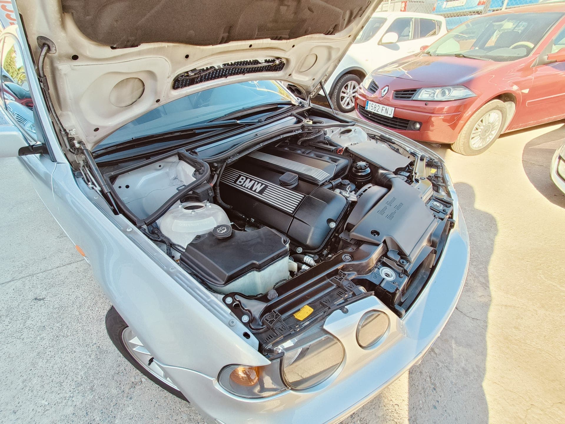 BMW Compact 325tiA