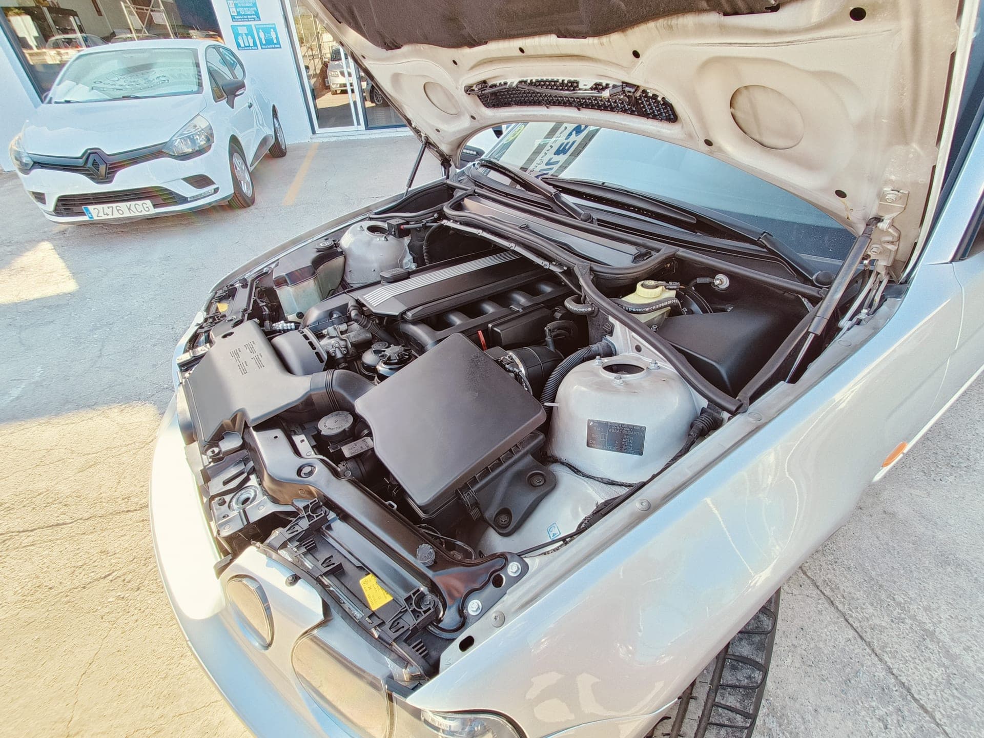 BMW Compact 325tiA