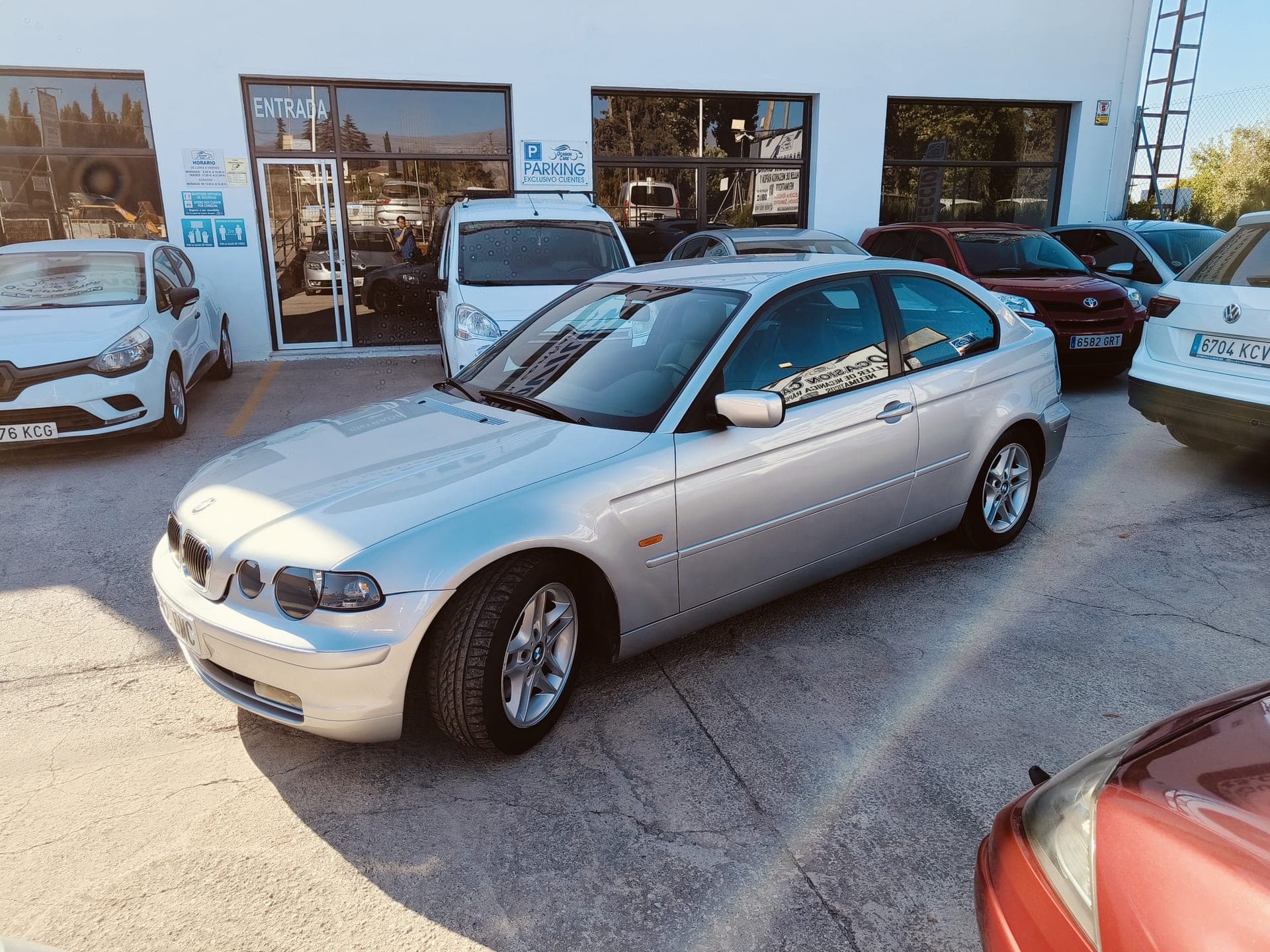 BMW Compact 325tiA