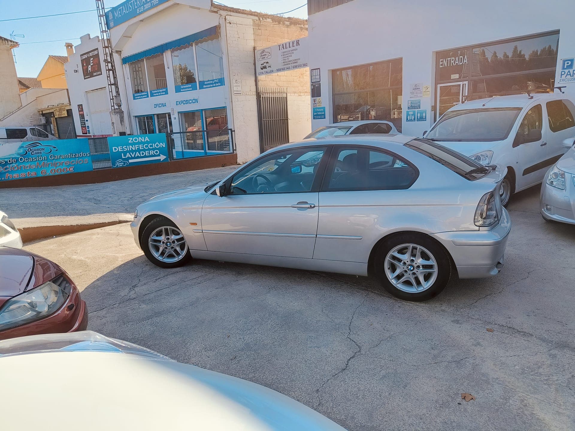 BMW Compact 325tiA