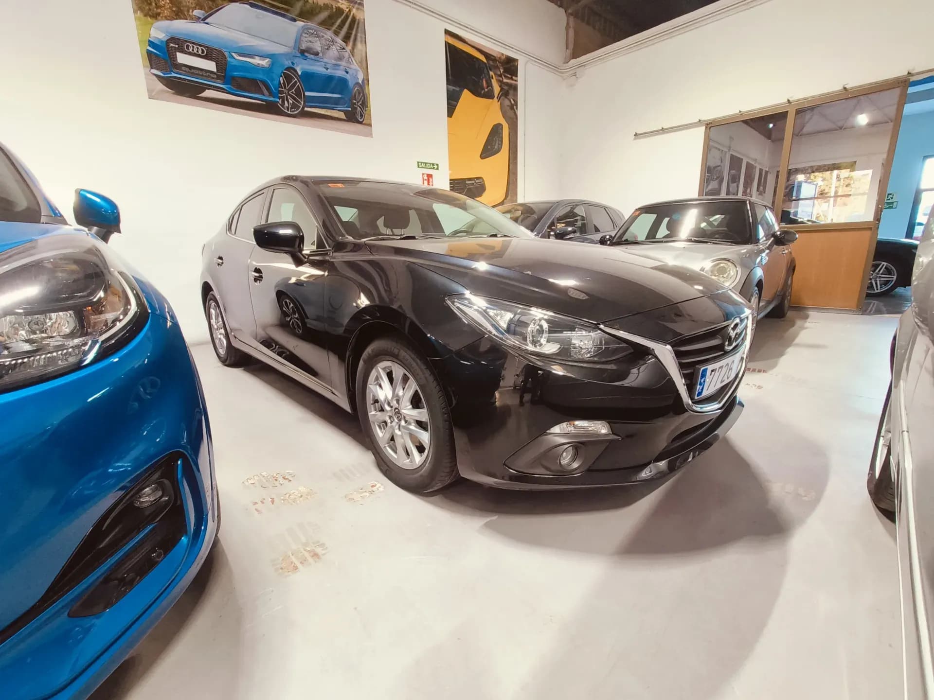MAZDA 3 SEDAN