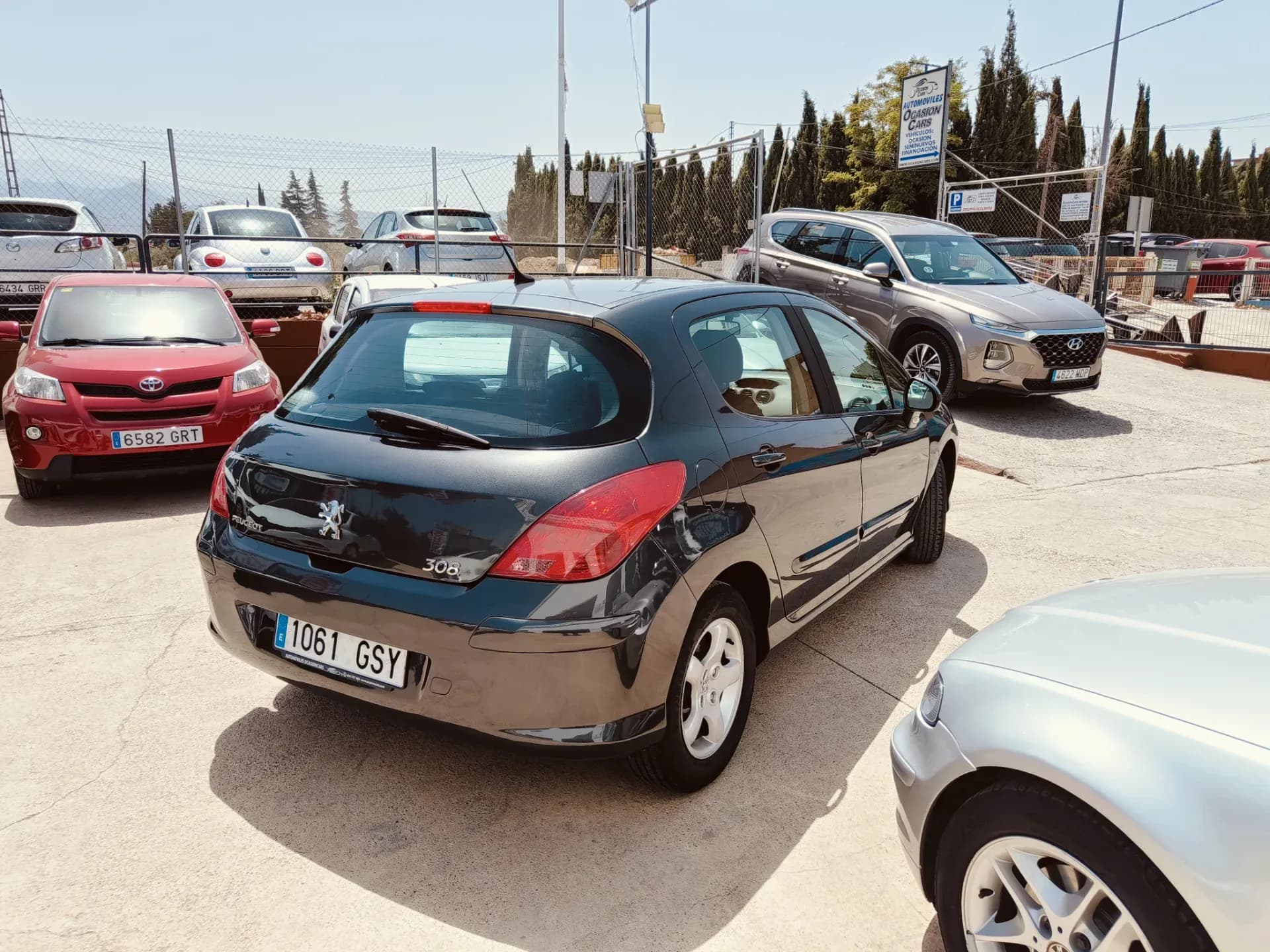 PEUGEOT 308