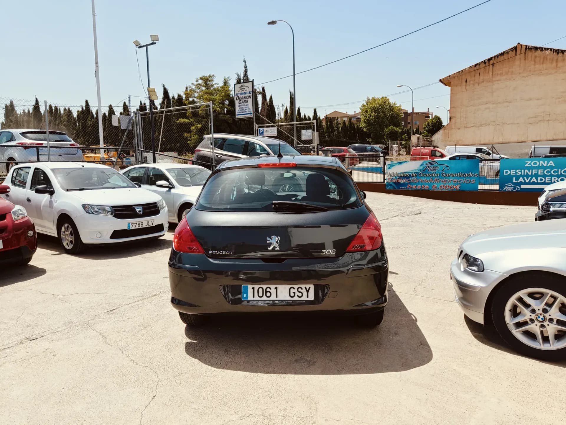 PEUGEOT 308